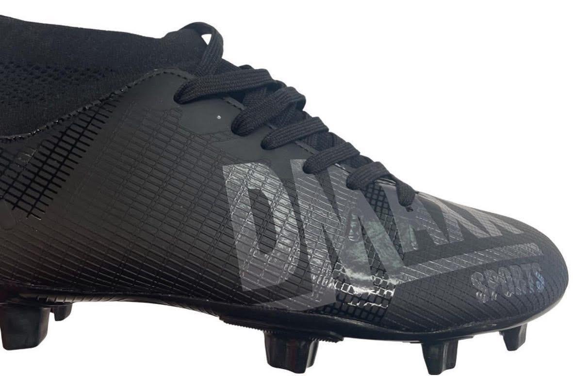 Cleats  Dmaxx 22.0 Adult